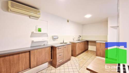 Centrum - gabinet 25,5 m2 parter