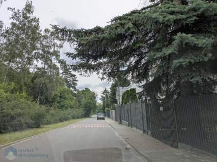 DOM NA BLISKIEJ WOLI NA DZIAŁCE 638 MKW.