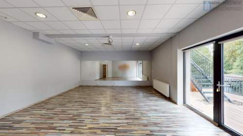 3 duże sale ćwiczęń c.o. miejskie ścisłe centrum