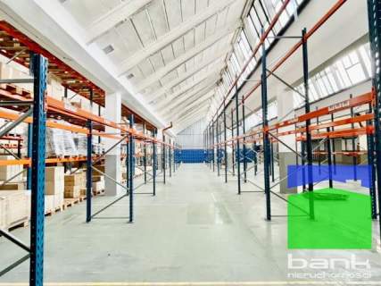 Górna - hala na parterze 3080 m2 ul. Senatorska