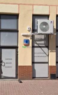 Przestronny lokal blisko placu Bankowego