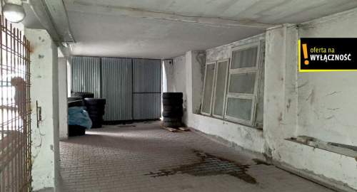 chłodnia z garażami, biurem oraz parkingiem
