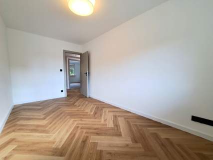 -ROZKŁAD-ŚWIEŻO PO REMONCIE-CO.MIEJSKIE-BALKON 7m2