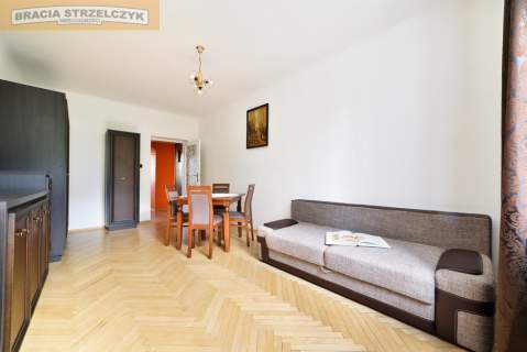 Mieszkanie -Sprzedaż, Warszawa - Muranów