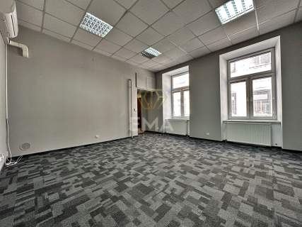 Pod działalność usługową w centrum miasta