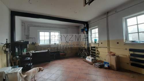 Nieruchomość zabudowana przy DK Nr 2,