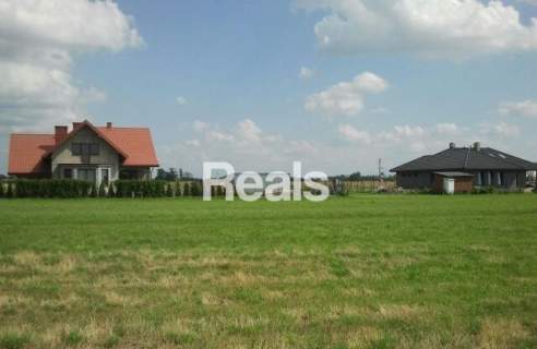 Działka od 1000 do 2500 m2, z WZ