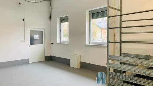 Budynek usługowy z częścią magazynową 200 m2 0%
