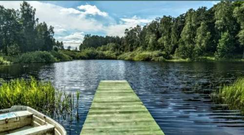 Działka budowlana z widokiem na jezioro