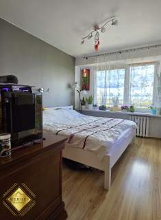 Raków / 3 pokoje / duży balkon / po remoncie