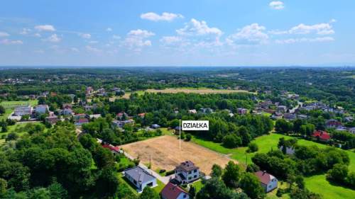 Duża działka z potencjałem w Radoszowach