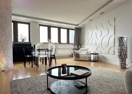 Apart w Sea Towers z widokiem na morze i miasto