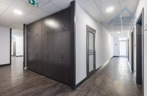 Do sprzedaży powierzchnia biurowa 1130 m2