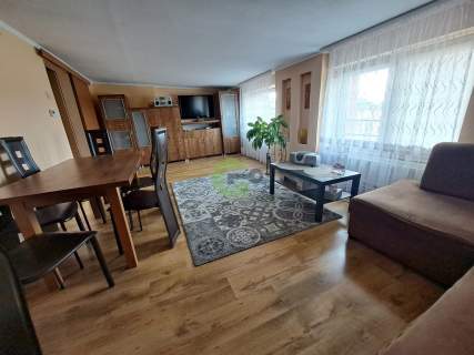 Nietuzinkowe mieszkanie na strychu   47 m , Raków