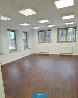 Lokal biurowo-usługowy 45 m2