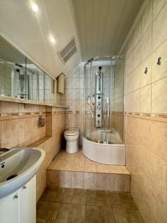 2 POKOJE 38,5M2/ŚWIETNA LOKALIZACJA/CENTRUM