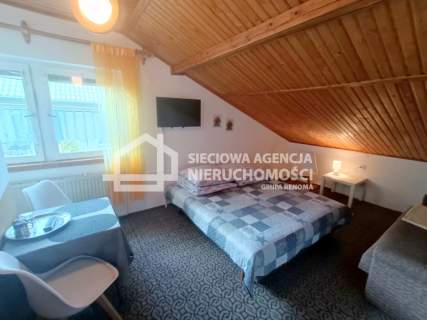 Połowa domu 240m2/8 pokoi/ Krynica Morska