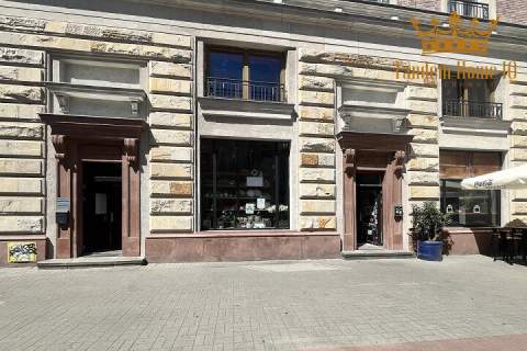 Do wynajęcia lokal 190m2, 3 poziomy, ogródek
