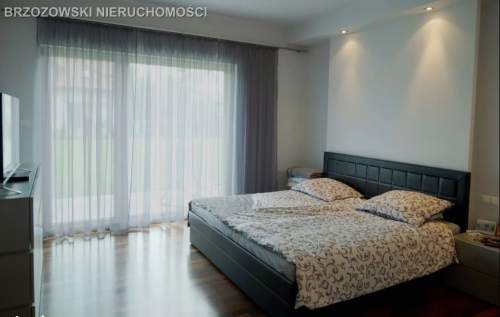 BIAŁOŁĘKA, dom 290 m2, Olesin, wolnostojący