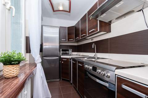 Na sprzedaż dwupokojowe mieszkanie z balkonem 47m2