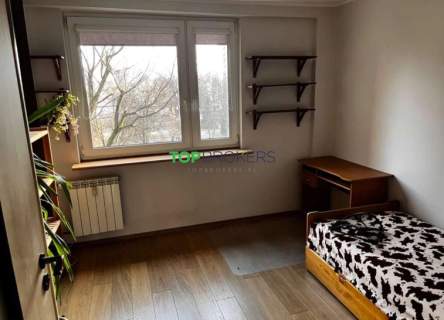 Klasyczne 3 pokoje z oddzielną kuchnią, metro