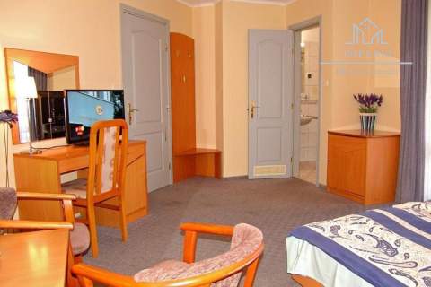 Pracujący Hotel i Bungalow - 700m od Plaży 