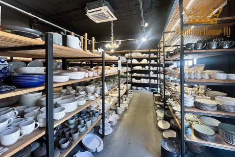 Do wynajęcia lokal 190m2, 3 poziomy, ogródek