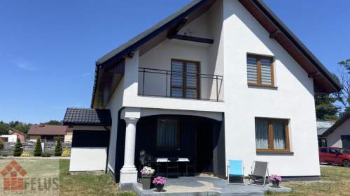 Dom do wejścia w Czernichowie koło Krakowa, duża działka