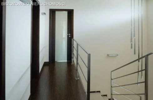 BIAŁOŁĘKA, dom 290 m2, Olesin, wolnostojący