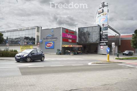 Lokal handlowy w Galerii Mazurskiej w Ostródzie.