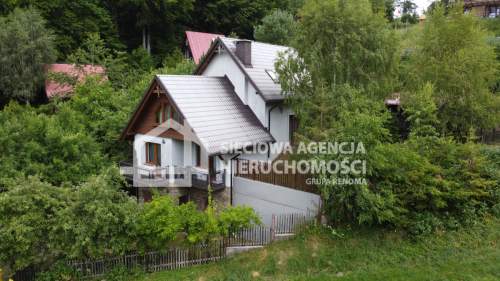 Klimatyczny dom 4 pokojowy w Szymbarku