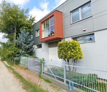 Budynek usługowy z częścią magazynową 200 m2 0%