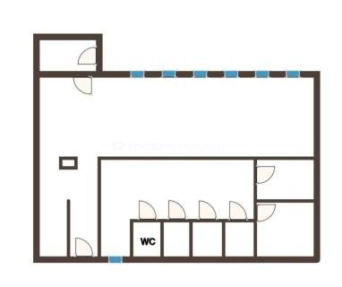 Pawilon handlowy z parkingiem w centrum Biskupca