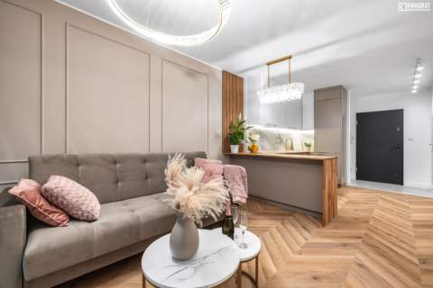 Wieniawska 11. 2 pokoje 45.60 m2 do zamieszkania.