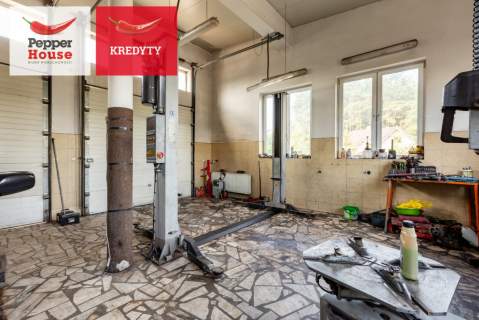 Obiekt usługowy - warsztat samochodowy