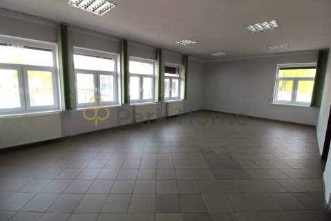 Lokal użytkowy 70 m2 w świetnej lokalizacji 