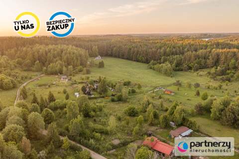 Duża działka w cichej i spokojnej okolicy