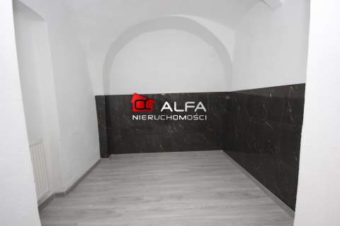Przestronny lokal- Centrum Miasta 