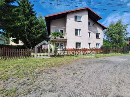 Połowa domu 240m2/8 pokoi/ Krynica Morska