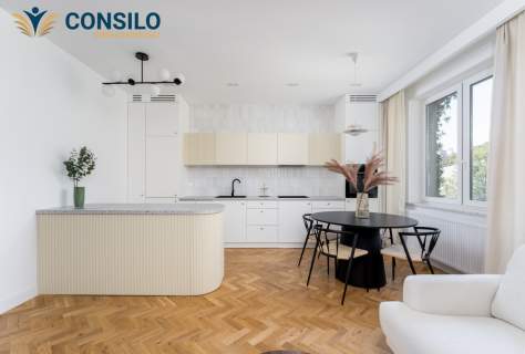 STARE MIASTO GOTOWIEC INWESTYCYJNY WYSOKI STANDARD