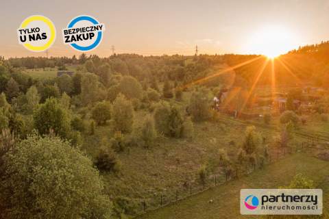 Duża działka w cichej i spokojnej okolicy