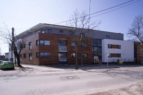Cicha kawalerka w apartamentowcu - Pograniczna 26