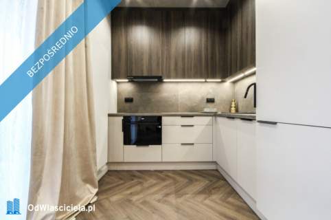 Wysoki standard, wykończone 2 pokoje z balkonem