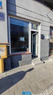 Lokal handlowy od ulicy witryna parter