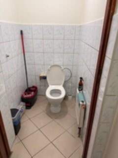 Lokal handlowy w centrum Cieszyna do wynajęcia.
