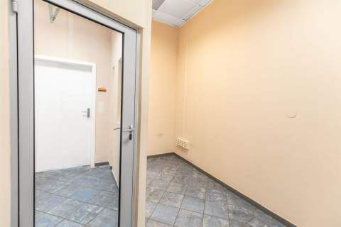 Lokale handlowo/usługowe 14-107 m2