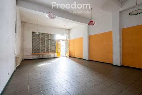 Lokal o powierzchni 71m2 do aranżacji w Centrum
