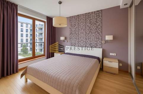 Ekskluzywny Apartament z Prywatnym Patio Prestiż