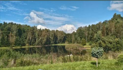 Działka budowlana z widokiem na jezioro