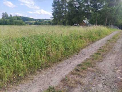 Działka pod budowę w spokojnej okolicy - Sanok 
